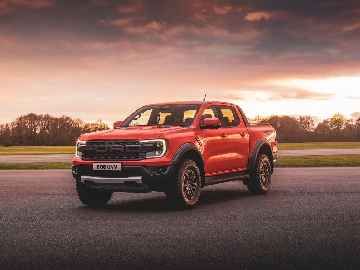 Ford Ranger Raptor thế hệ mới ra mắt, có bản V6 tăng áp kép - 5 Ford Ranger Raptor thế hệ mới ra mắt, có bản V6 tăng áp kép - 5