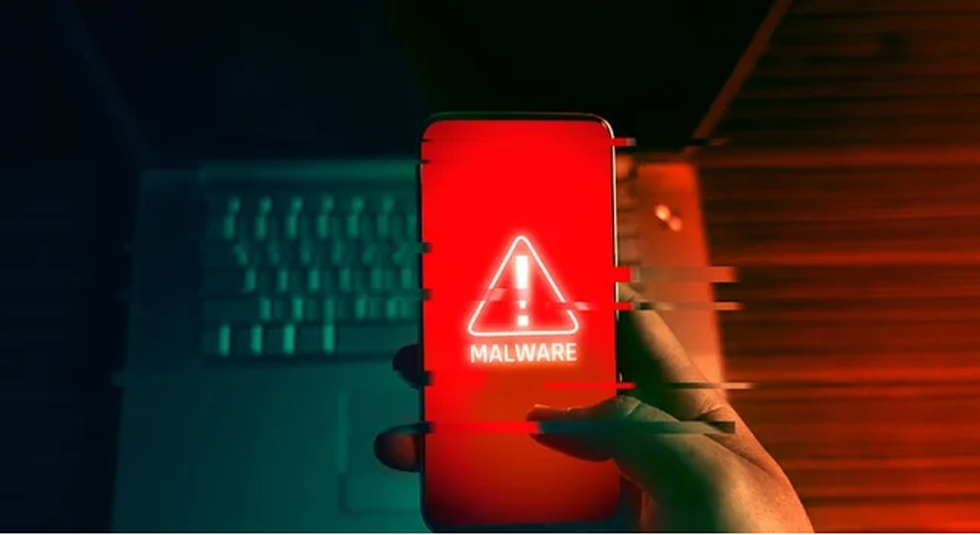 Những lưu ý để smartphone không bị lây nhiễm mã độc, ứng dụng gián điệp - 1 Những lưu ý để smartphone không bị lây nhiễm mã độc, ứng dụng gián điệp - 1