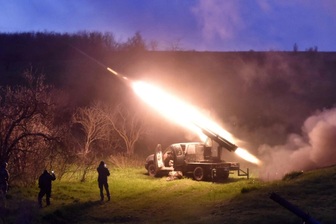 Doanh số của các nhà sản xuất vũ khí toàn cầu tăng cao kỷ lục