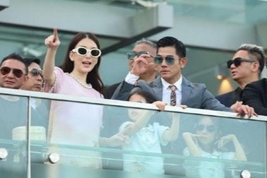 Quách Phú Thành ở tuổi 60: Phong độ, làm việc không nghỉ, sắp đón con thứ 3