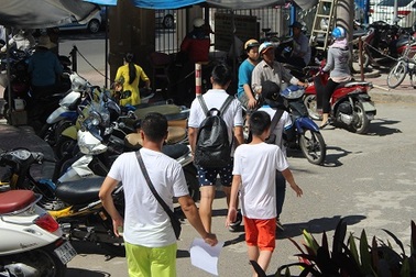 Nhọc nhằn “săn” viện phí vì bệnh nhân Trung Quốc “dây dưa”