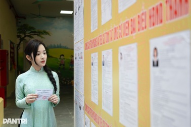 79 triệu cử tri cả nước bầu chọn đại biểu Quốc hội và HĐND khóa mới