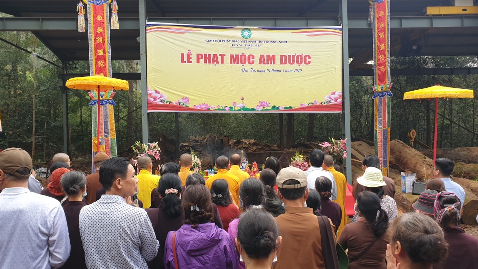 Khởi công xây dựng lại phế tích Am Dược, Yên Tử - 1 Khởi công xây dựng lại phế tích Am Dược, Yên Tử - 1