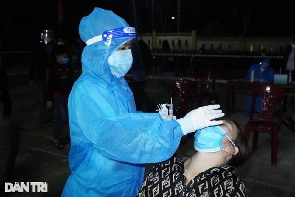 Sáng 20/11, miền Tây căng mình chống dịch, cả nước thêm hàng nghìn F0 mới - 1 Sáng 20/11, miền Tây căng mình chống dịch, cả nước thêm hàng nghìn F0 mới - 1