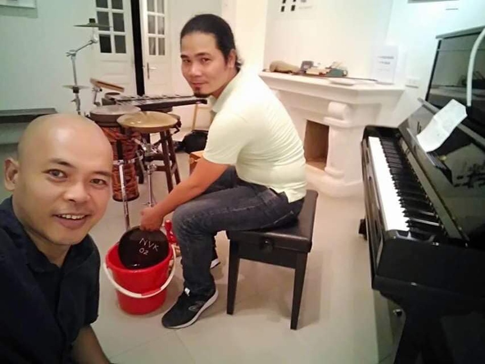 “Phù thủy âm thanh” Vũ Nhật Tân qua đời ở tuổi 50 - 1 “Phù thủy âm thanh” Vũ Nhật Tân qua đời ở tuổi 50 - 1