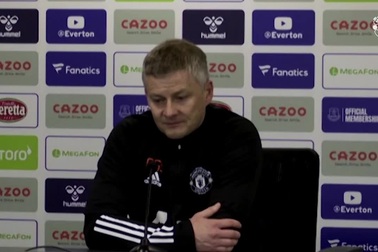 HLV Solskjaer khen ngợi Martial