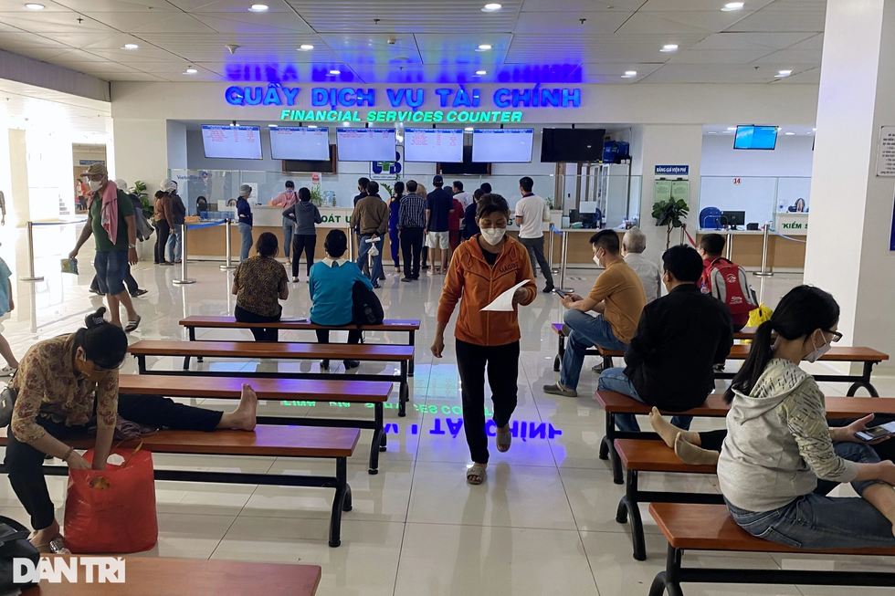 Chính sách miễn viện phí toàn dân nhân văn, nhiều người bệnh sẽ được cứu - 2 Chính sách miễn viện phí toàn dân nhân văn, nhiều người bệnh sẽ được cứu - 2