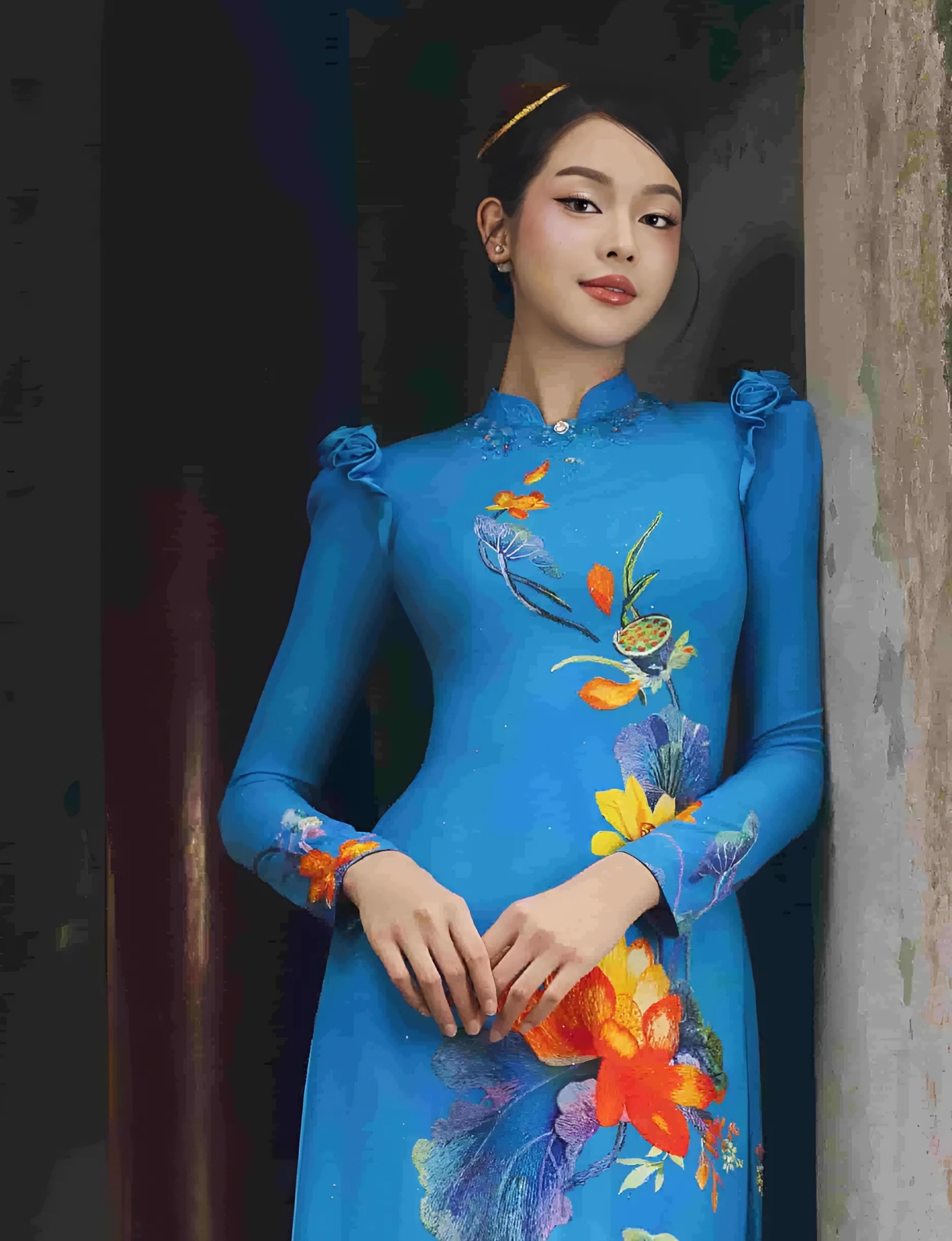 Hoa hậu Thanh Thủy khoe dáng tại loạt địa danh biểu tượng ở Hà Nội - 2 Hoa hậu Thanh Thủy khoe dáng tại loạt địa danh biểu tượng ở Hà Nội - 2