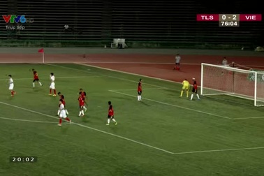 Bóng liên tiếp đập xà ngang, cột dọc khung thành Timor Leste ở phút 76