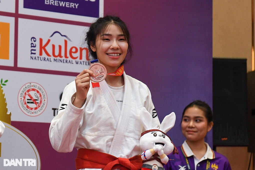 Nữ võ sĩ nén đau mang về huy chương Jiujitsu cho Việt Nam - 1 Nữ võ sĩ nén đau mang về huy chương Jiujitsu cho Việt Nam - 1