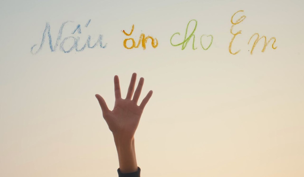 Đen Vâu có hành động ấm lòng giữa lúc rộ tin đồn với Hoàng Thùy Linh - 2 Đen Vâu có hành động ấm lòng giữa lúc rộ tin đồn với Hoàng Thùy Linh - 2