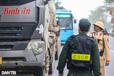 4 tổ công tác đặc biệt Công an Hà Nội ra quân xử lý vi phạm trước Tết