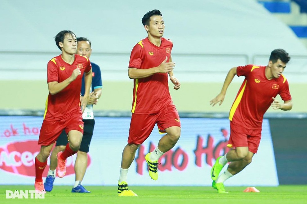 Việt Nam 4-0 Indonesia: Duyên ngầm của Công Phượng - 19 Việt Nam 4-0 Indonesia: Duyên ngầm của Công Phượng - 19