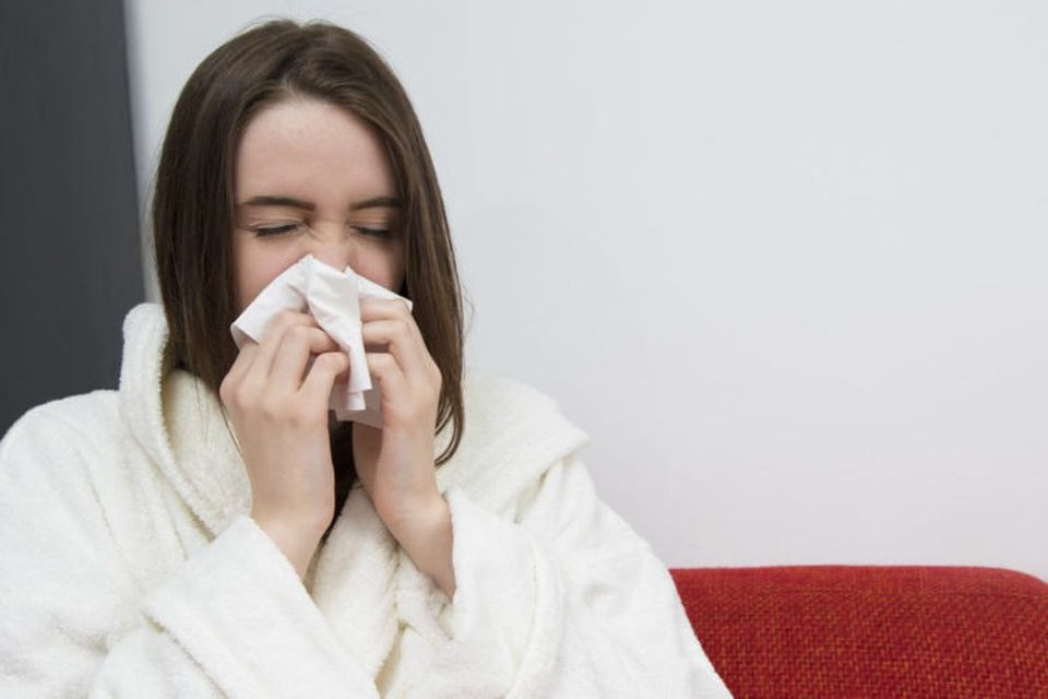 Khụt khịt, hắt hơi và ho – Làm sao phân biệt đó là dị ứng hay nhiễm virus? - 1 Khụt khịt, hắt hơi và ho – Làm sao phân biệt đó là dị ứng hay nhiễm virus? - 1
