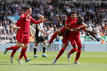 Liverpool đánh bại Newcastle, HLV Jurgen Klopp ca ngợi 4 cầu thủ