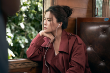 Hà Nhi: "Tình yêu có thể tan vỡ kể cả khi không có người thứ ba"