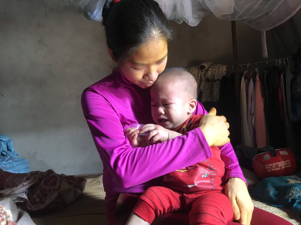 Xót xa người phụ nữ sinh con phải nằm viện nhiều hơn ở nhà - 4 Xót xa người phụ nữ sinh con phải nằm viện nhiều hơn ở nhà - 4