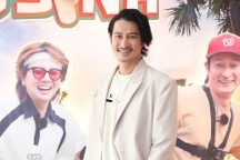 Huy Khánh xuất hiện với vẻ ngoài lãng tử, kể chuyện mưu sinh thời trẻ