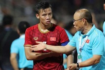 Quế Ngọc Hải mất băng đội trưởng, HLV Park Hang Seo lên tiếng