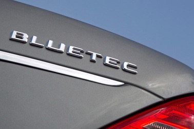 Động cơ BlueTec của Mercedes-Benz thoát án gian lận