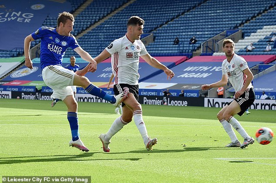 Leicester City 2-0 Sheffield United: Bầy cáo vẫn giữ vững vị trí top 4 - 2 Leicester City 2-0 Sheffield United: Bầy cáo vẫn giữ vững vị trí top 4 - 2