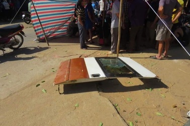 Khởi tố vụ án hình sự liên quan xe đưa đón rơi cửa làm một học sinh tử vong