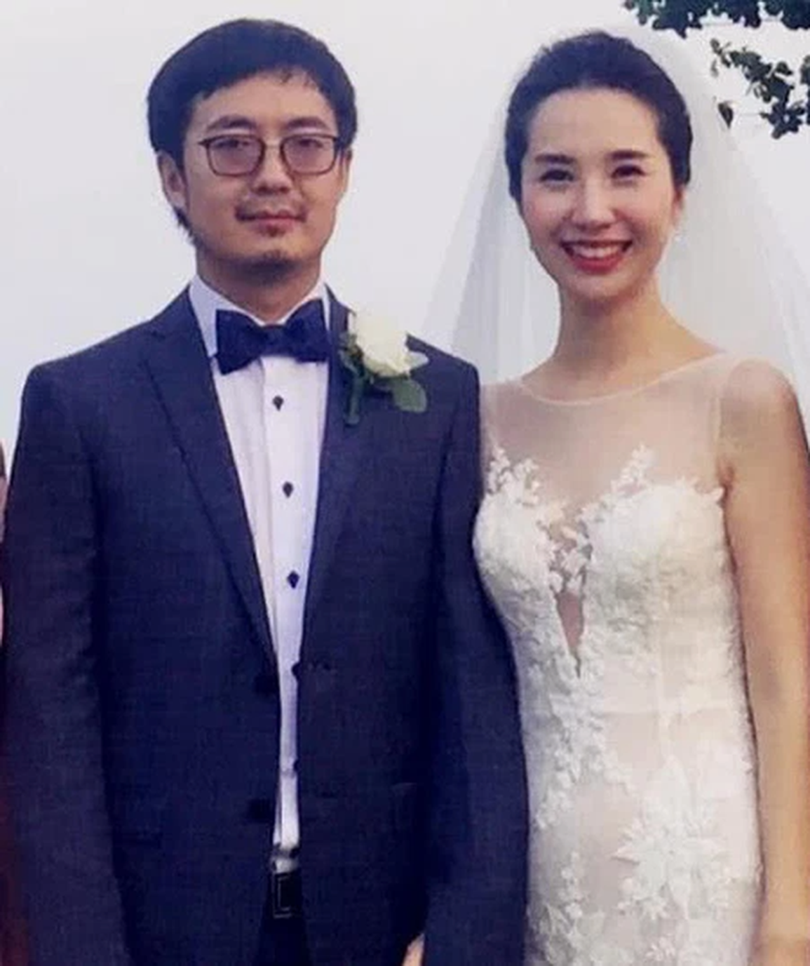 Vụ ngoại tình rúng động Trung Quốc: Chính thất xinh đẹp, con nhà hào môn - 1 Vụ ngoại tình rúng động Trung Quốc: Chính thất xinh đẹp, con nhà hào môn - 1