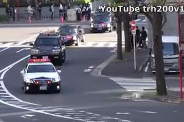 Đoàn xe hộ tống Tổng thống Trump cơ động ở Tokyo