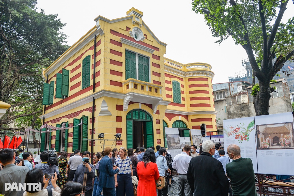 Chủ tịch quận Hoàn Kiếm nói về số tiền gần 15 tỷ bảo tồn biệt thự Pháp cổ - 1 Chủ tịch quận Hoàn Kiếm nói về số tiền gần 15 tỷ bảo tồn biệt thự Pháp cổ - 1