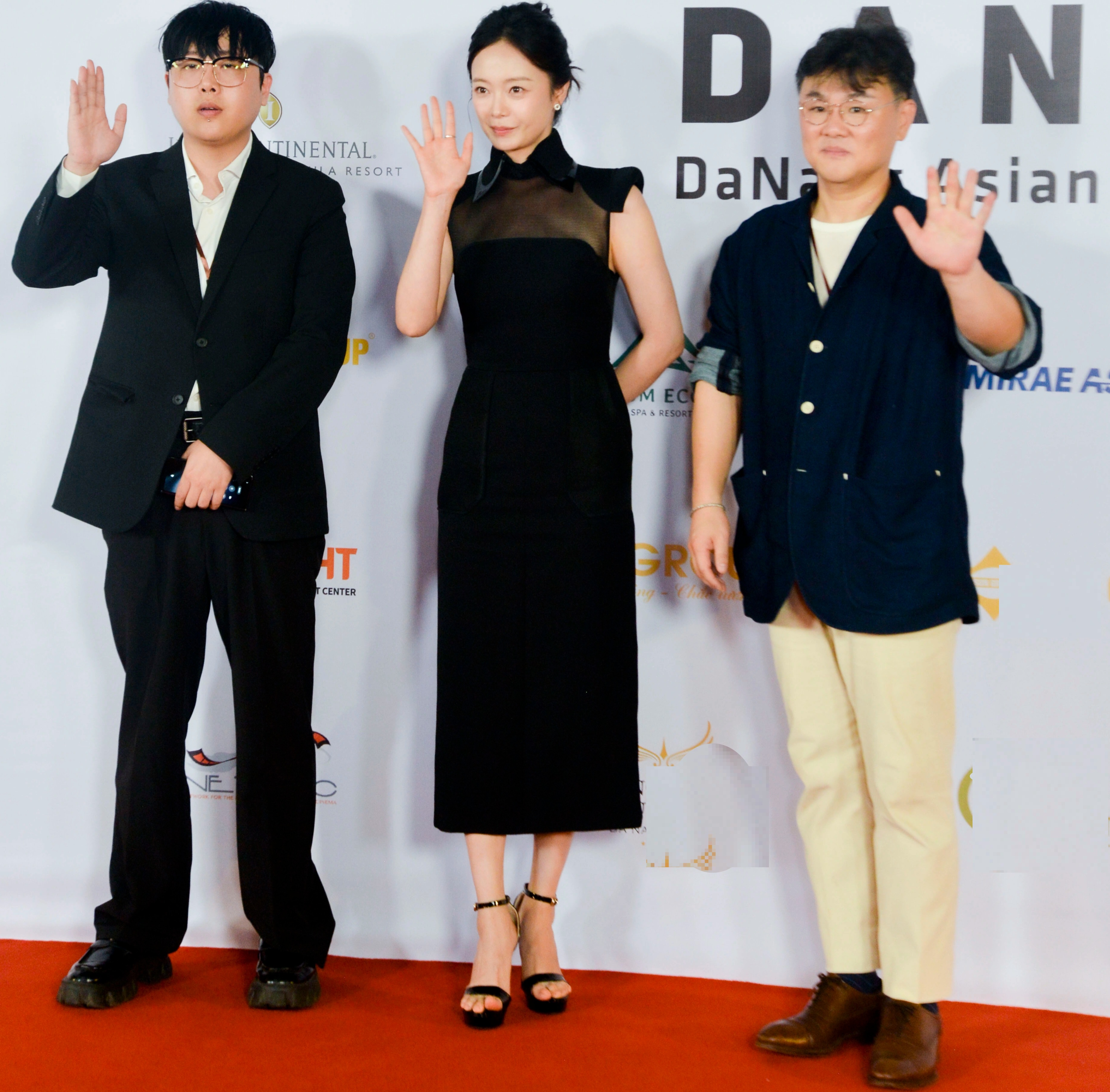 Khai mạc Liên hoan phim châu Á Đà Nẵng lần 2: Trấn Thành và Lý Hải vắng mặt - 5