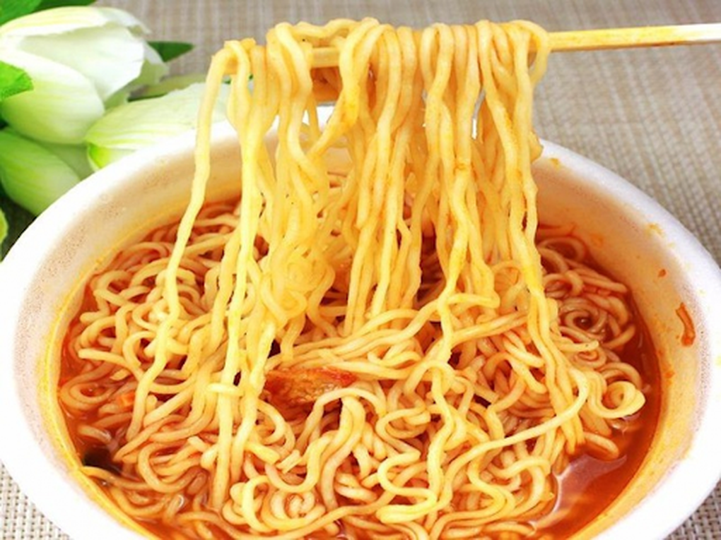 Người Việt ăn mì tôm nhiều cỡ nào? - 1 Người Việt ăn mì tôm nhiều cỡ nào? - 1