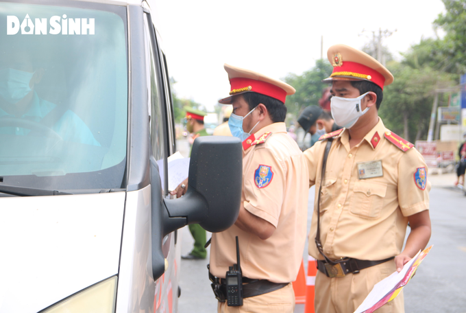 TP.HCM tạo mọi điều kiện đẩy nhanh ‘luồng xanh’ - Ảnh 1.