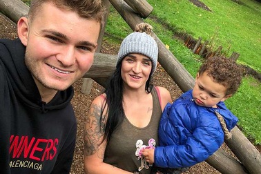 Sửng sốt xem con nhà giàu thử trải nghiệm cuộc sống nghèo khó