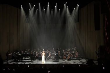 Hồng Nhung khoe giọng hát vút cao sau phẫu thuật ung thư