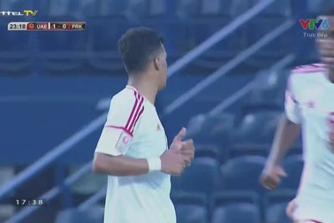 Abdullah Ramadan sút bóng đúng vị trí của thủ thành U23 Triều Tiên ở phút 24