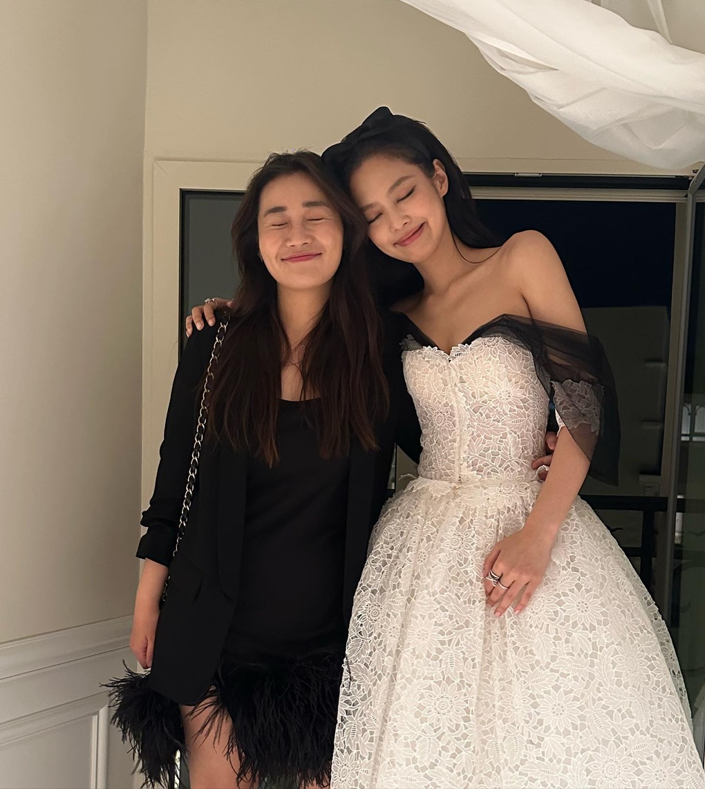 4 nữ quản lý của Blackpink đều xinh đẹp, có hồ sơ khủng - 5 4 nữ quản lý của Blackpink đều xinh đẹp, có hồ sơ khủng - 5