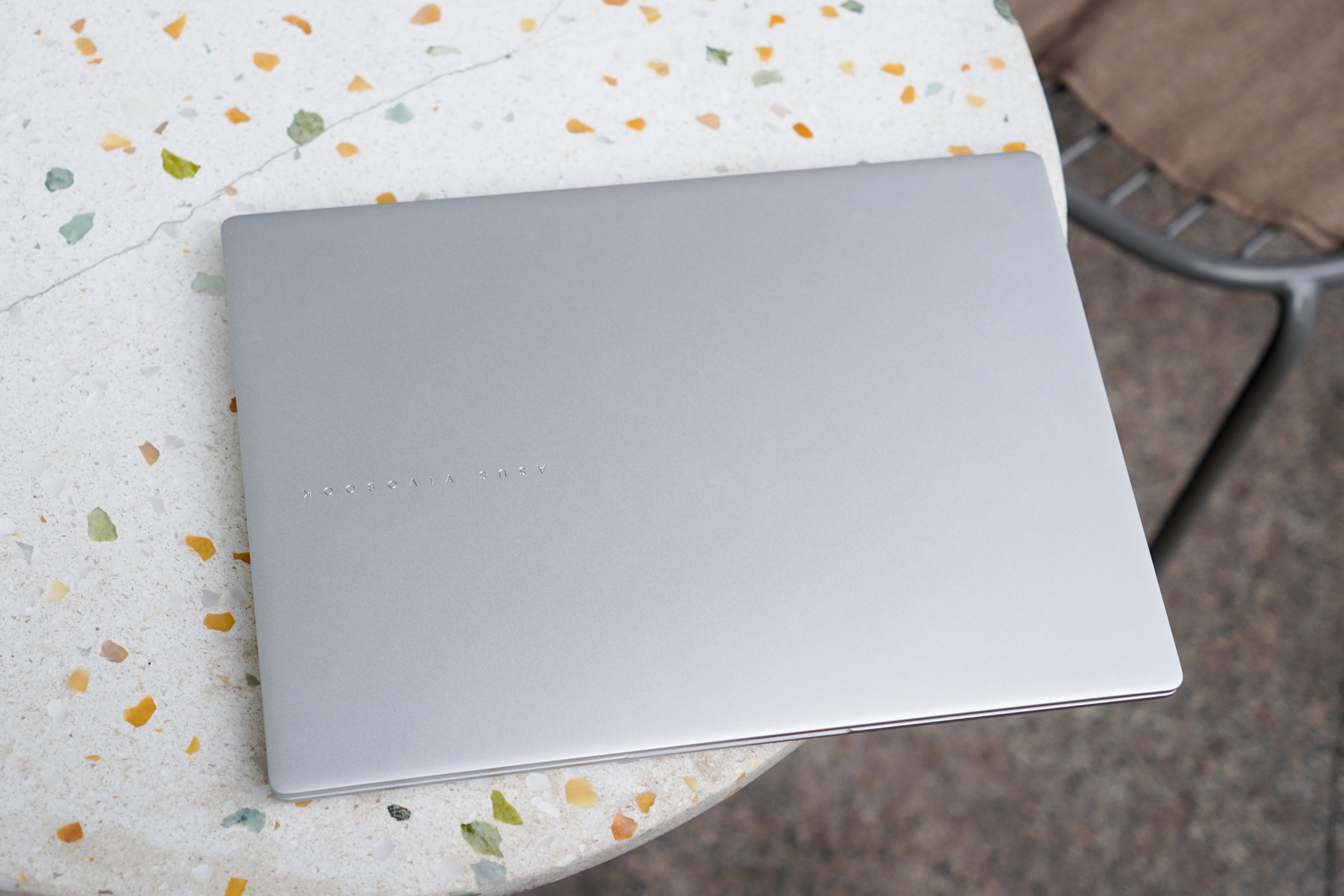 Đánh giá Asus Vivobook S14: Hiệu năng mạnh, pin tốt, màn hình cần cải thiện - 17 Đánh giá Asus Vivobook S14: Hiệu năng mạnh, pin tốt, màn hình cần cải thiện - 17