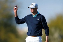 Các tay golf khởi động cho mùa giải mới bằng Sanderson Farms Championship