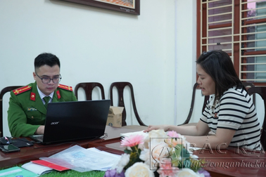 Nữ chủ tiệm cắt tóc cho vay lãi "cắt cổ"