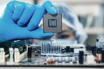 Xung đột Nga - Ukraine khiến "cơn khát chip" kéo dài