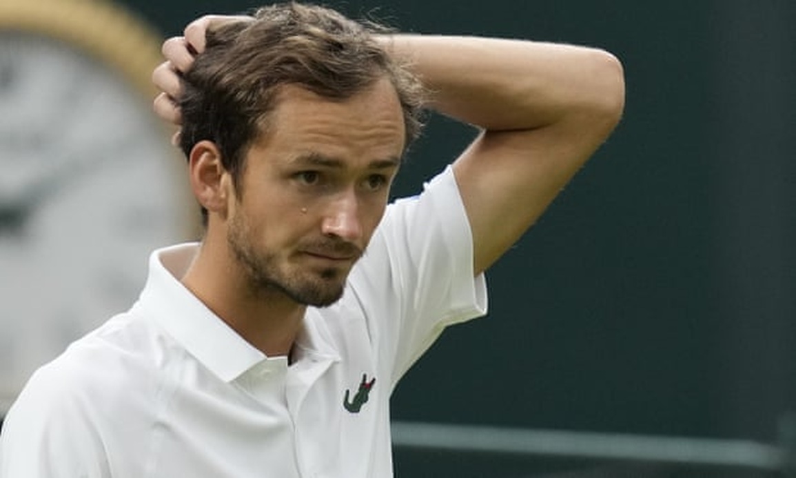 Wimbledon đột ngột mất giá vì cấm các tay vợt Nga, Belarus - 1 Wimbledon đột ngột mất giá vì cấm các tay vợt Nga, Belarus - 1
