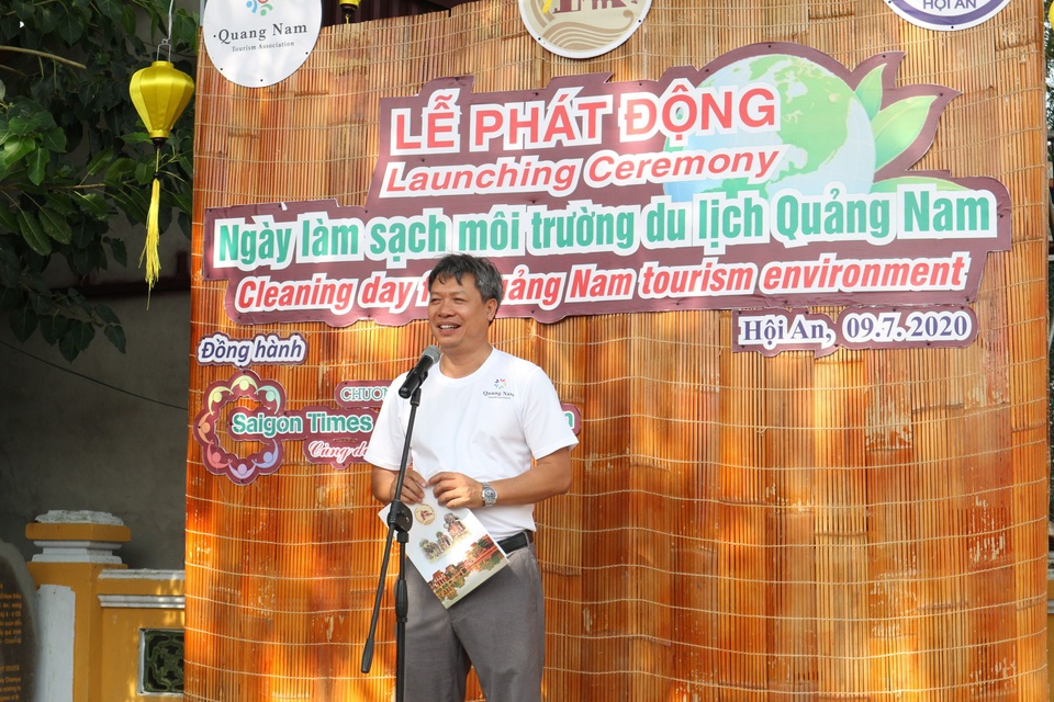 Chung tay làm sạch môi trường vì du lịch xanh, thân thiện - 2 Chung tay làm sạch môi trường vì du lịch xanh, thân thiện - 2