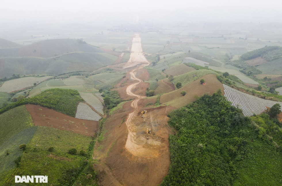 Loạt cao tốc dần thành hình sau những chuyến thị sát của Thủ tướng - 10 Loạt cao tốc dần thành hình sau những chuyến thị sát của Thủ tướng - 10