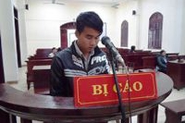 Y án kẻ thọc tay vào “vùng kín” của bé gái