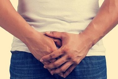 Người đàn ông bất ngờ bị cương cứng "cậu nhỏ" suốt 2 ngày