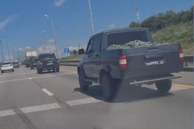 Đoàn xe Wagner di chuyển về phía Moscow