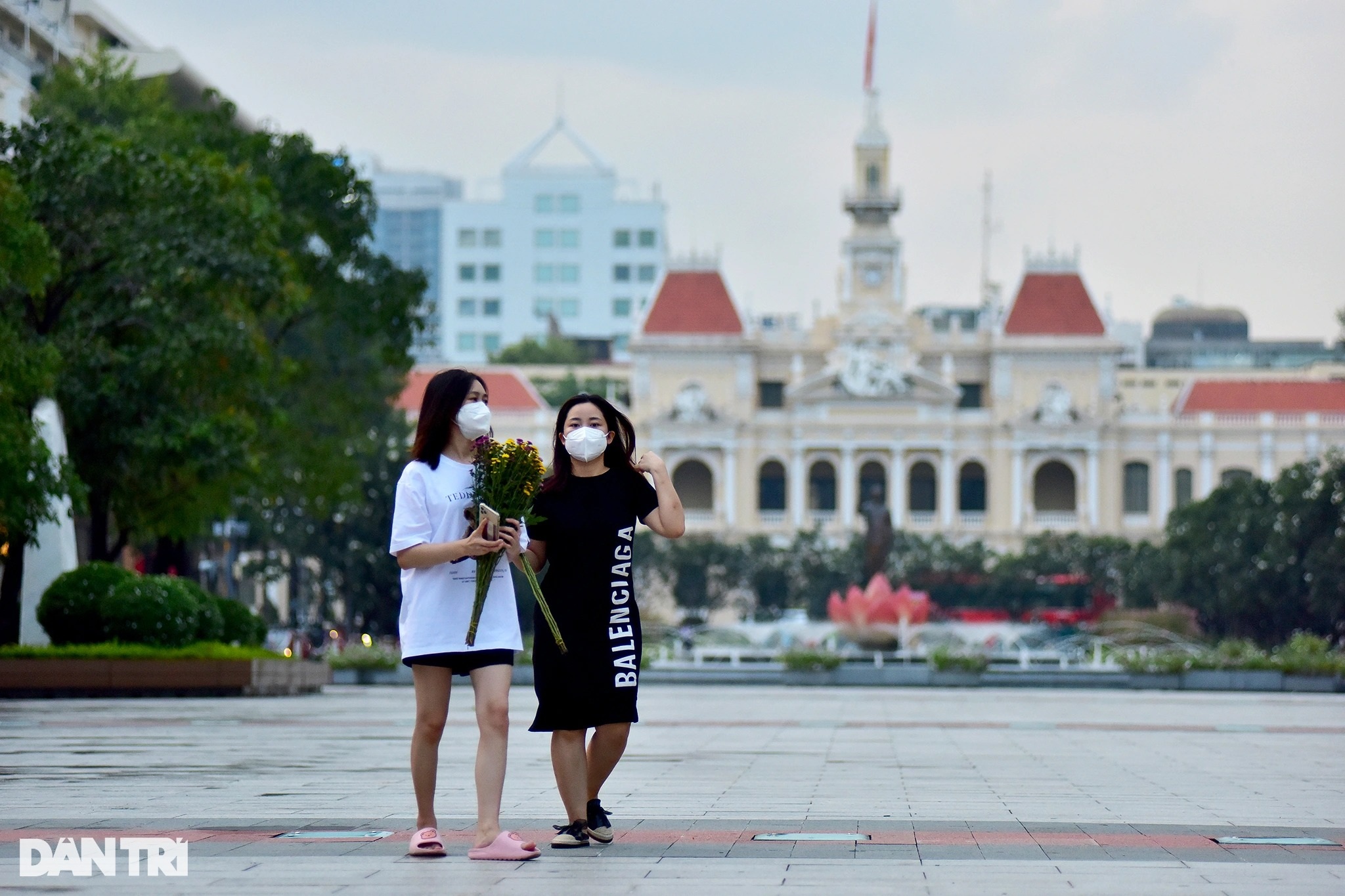Người dân TPHCM tham quan các công trình.jpeg Người dân TPHCM tham quan các công trình.jpeg