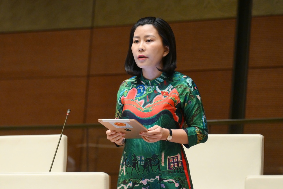 Mạnh mẽ cắt giảm những thủ tục hành chính khiến nhà đầu tư ngán ngại - 1