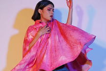 Rớt nước mắt chuyện về những người mẫu phi giới tính