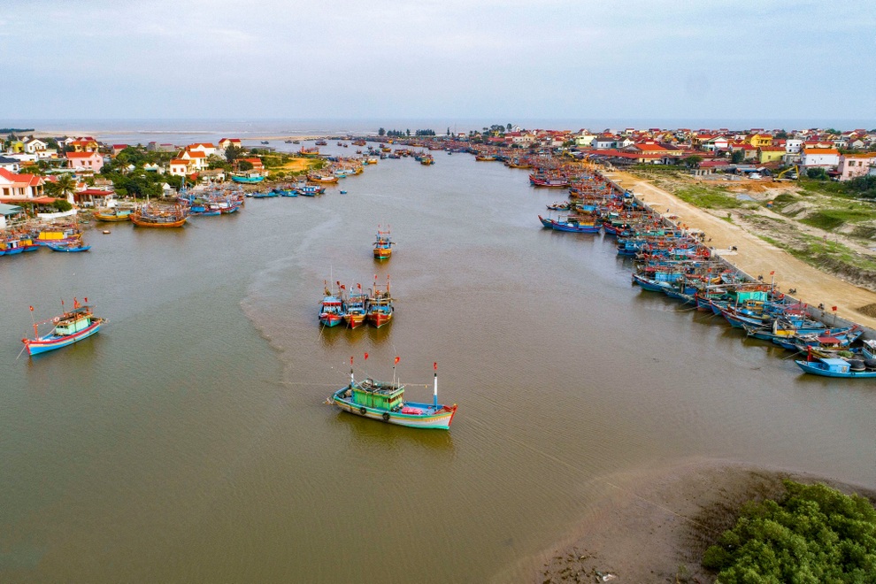 Hành trình khúc ruột miền Trung qua góc ảnh của NSNA Nguyễn Thanh Hải - 2 Hành trình khúc ruột miền Trung qua góc ảnh của NSNA Nguyễn Thanh Hải - 2